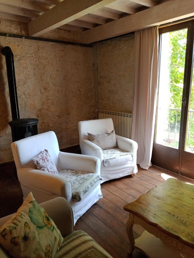 Mas De Karlotte Apartman Pernes-les-Fontaines Kültér fotó